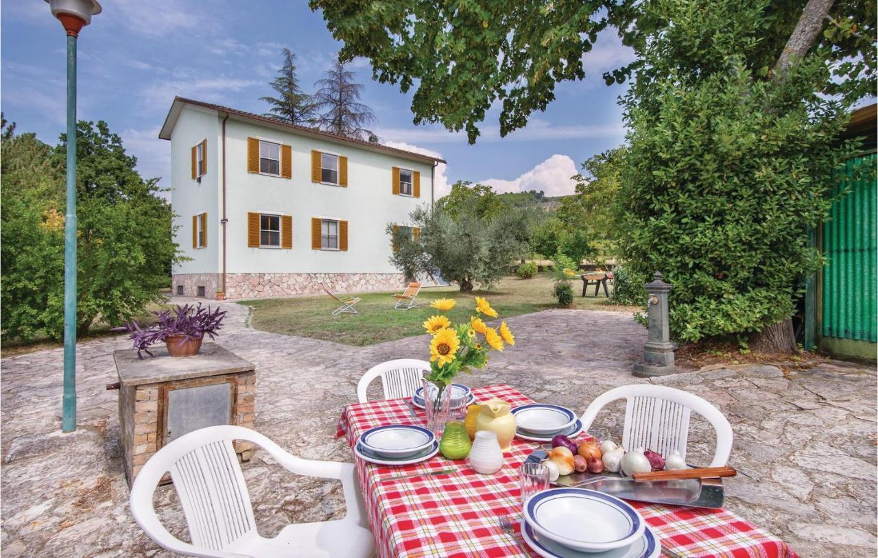 Amazing Home In Spoleto With Wifi Bazzano Inferiore Екстериор снимка